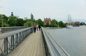 Back to the city from Skeppsholmen