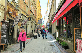 Shopping street