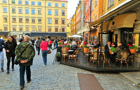 Diners on Stortorget square