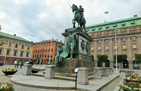 Gustaf Adolf's Torg and Opera House