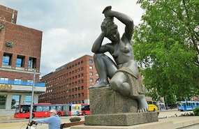 Sculpture by the harbour