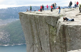 Approaching Pulpit Rock - finally
