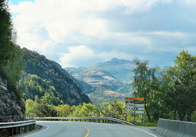 Driving from Tau to the National Park