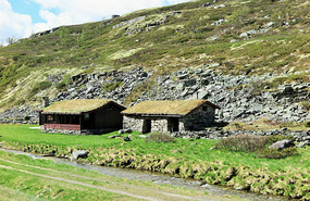 Huts by the road