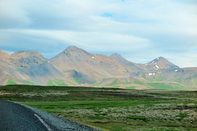 Green moss and arid mountains