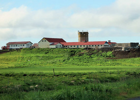 Farms tend to large like this one