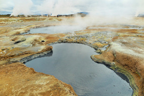 Hot pool