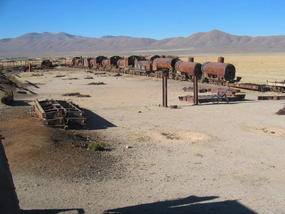 .01  Train Graveyard of Uyuni Bolivia