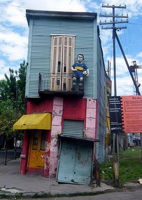 Maradona in a La Boca backstreet