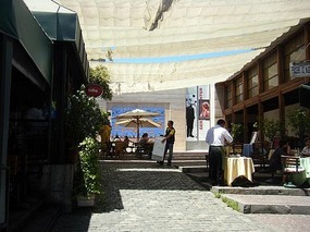 Plaza de Mulato Gil, Vis Arts museum