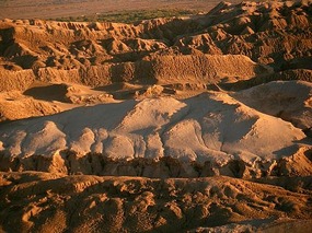 Sunset reflections, Valle de la Muerte