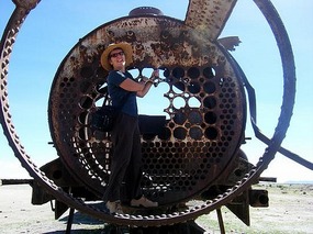 Jen, Train graveyard Uyuni
