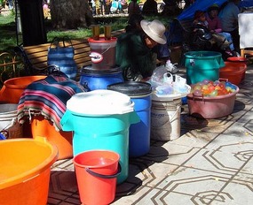 Filling & selling water balloons