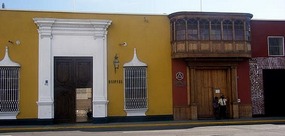 Around Plaza de Armas, Trujillo