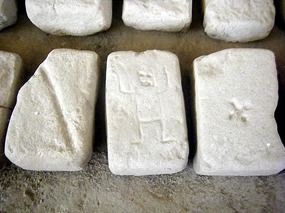 Bricks with makers' marks, Huaca de la Luna