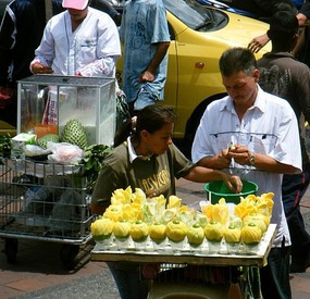 Fruit sellers, Medellin