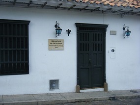 Winner of The Best Facade 2008, Giron