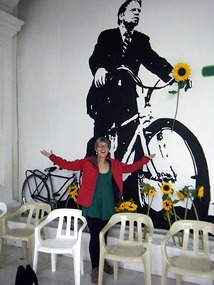 Jen poses with the man himself on a bike