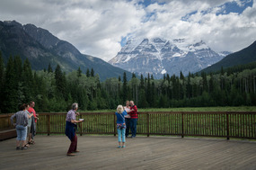 Dutch Group takes photo with Mt Robson
