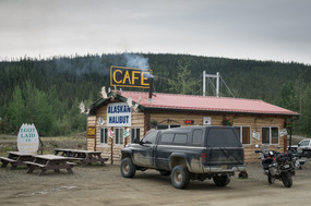 Cafe in Chicken