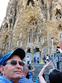 Side entrance to La Sagrada Familia
