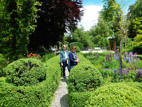 Les 4 Vents beautiful English gardens