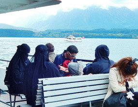 There were all kinds of tourist on our lake cruise