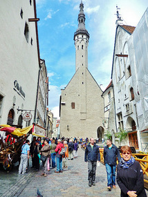 Old downtown with City Hall