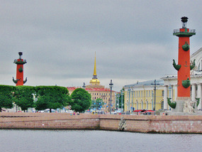 Pillars at the entrance of Vasilievsky Island