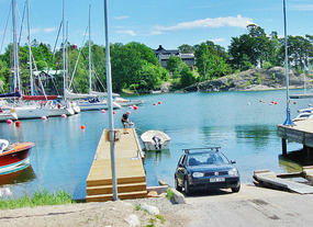 The yacht club