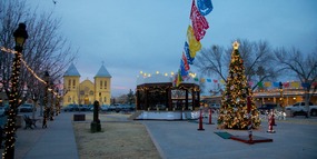 Mesilla park with the Basilica of San Albino.