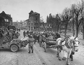 Bastogne refugees 1944