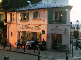 A pink restaurant on Montmartre