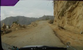 The road to Kolasib