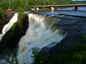 Kakabeka Falls