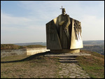 petro Sahaidachtnyi memorial monument
