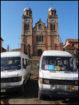 la cathédrale et des taxi be