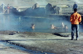 Bathing in very hot water while I am freezing