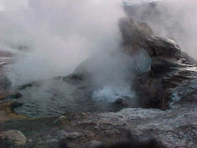 El Tatio geyser
