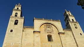 Church in Merida Parque Central