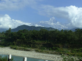 1 View of mountains from the bus