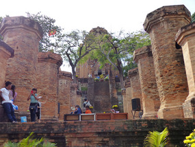 Po Nagar Cham Towers