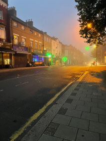 Spooky foggy mornings in Penge
