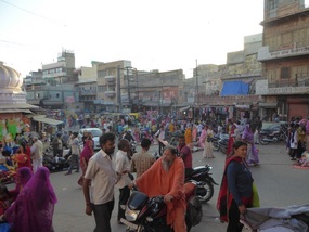 Nai Sarak street outside Sardar Market
