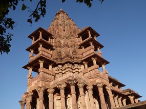 Royal Cenotaphs, Mandore Park