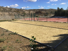 Boules and tennis courts (open)