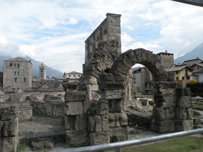ROMAN THEATRE
