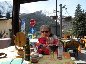 RED TED HAVING LUNCH AT COURMAYEUR