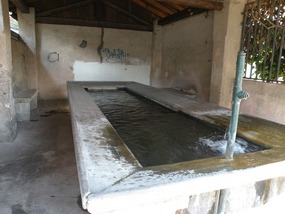 ANCIENT WASH HOUSE IN CROCE