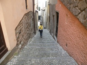 BACK STREET BELLAGIO
